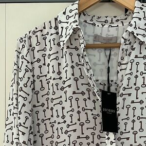 NWT Hobbs London Angelina blouse US 6 Key novelty print office school work